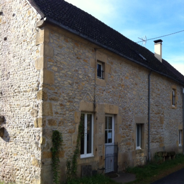 Offres de vente Maison de village Saint-Firmin 58270